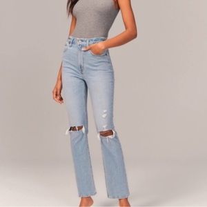 Abercrombie & Fitch The Ankle Straight Ultra High Rise Jeans